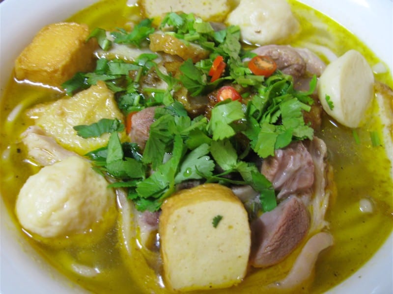 Bánh Canh Bột Xắt Thịt Vịt Cầu Cá Lóc